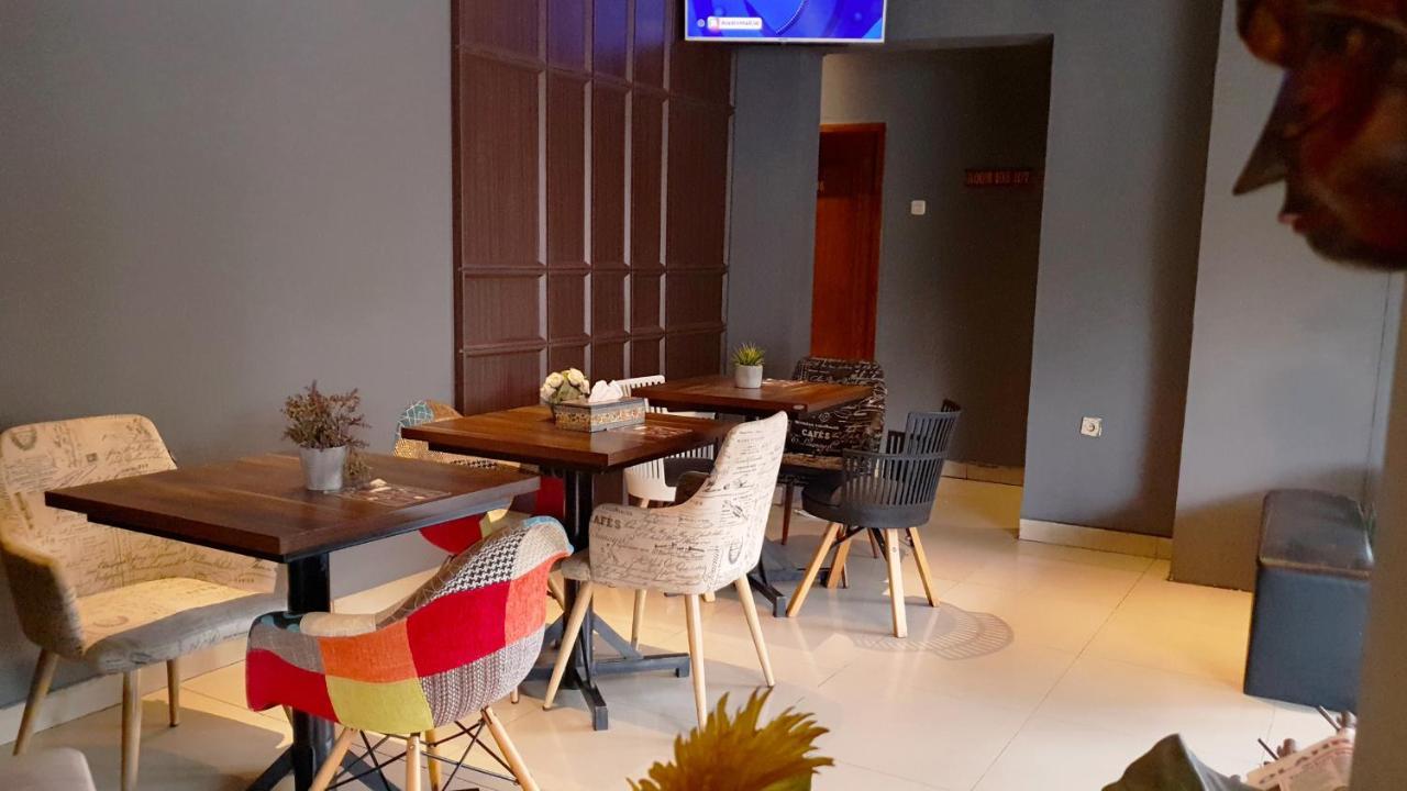 Sunrise Hotel Jogja Kejayan Esterno foto