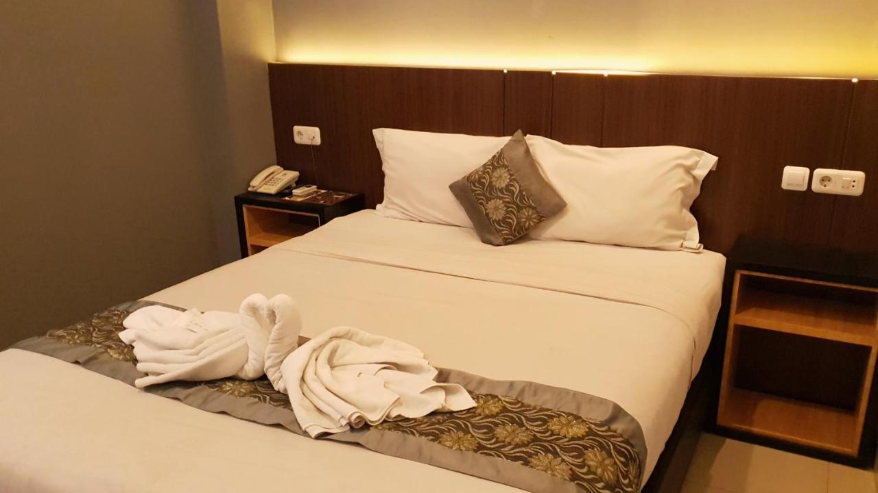 Sunrise Hotel Jogja Kejayan Esterno foto