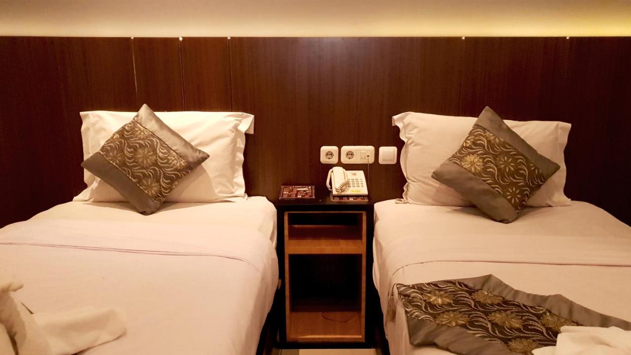 Sunrise Hotel Jogja Kejayan Esterno foto