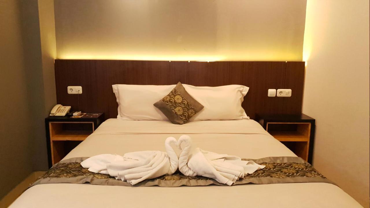Sunrise Hotel Jogja Kejayan Esterno foto