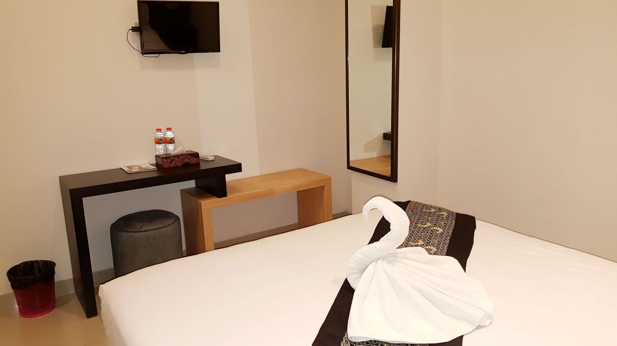 Sunrise Hotel Jogja Kejayan Esterno foto